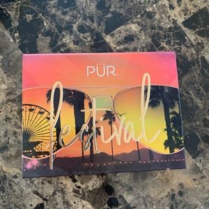 PÜR eyeshadow palette: Festival